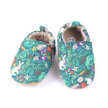 Load image into Gallery viewer, Soft Infant Cute Crib Shoes