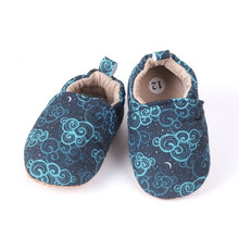 Load image into Gallery viewer, Soft Infant Cute Crib Shoes