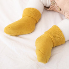 Load image into Gallery viewer, Warm Anti Slip Winter Baby Socks